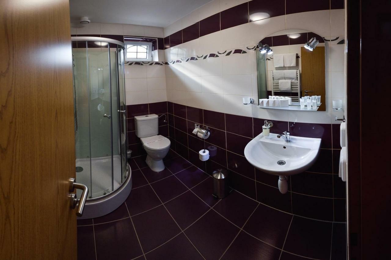 Hotel Rysavy Vemyslice Экстерьер фото